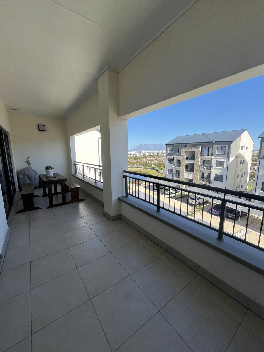 2 Bedroom Property for Sale in Cape Farms Western Cape